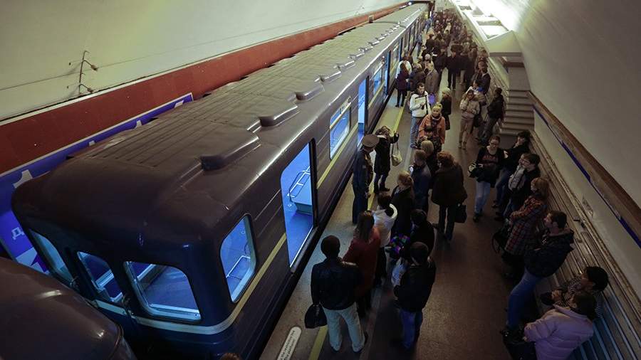В нерабочие дни стоимость поездки в петербургском метро вырастет в десять раз