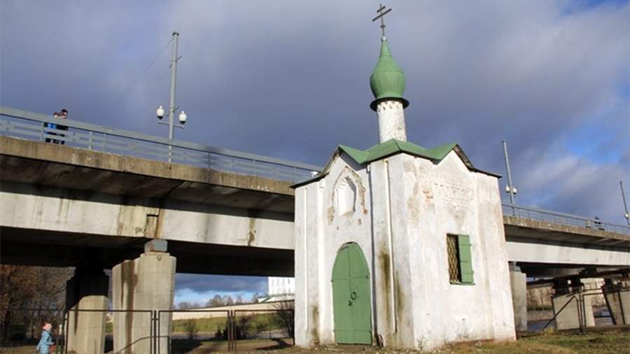 Церковь у моста Псков