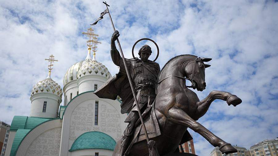 Православные отмечают Медовый спас и начало Успенского поста