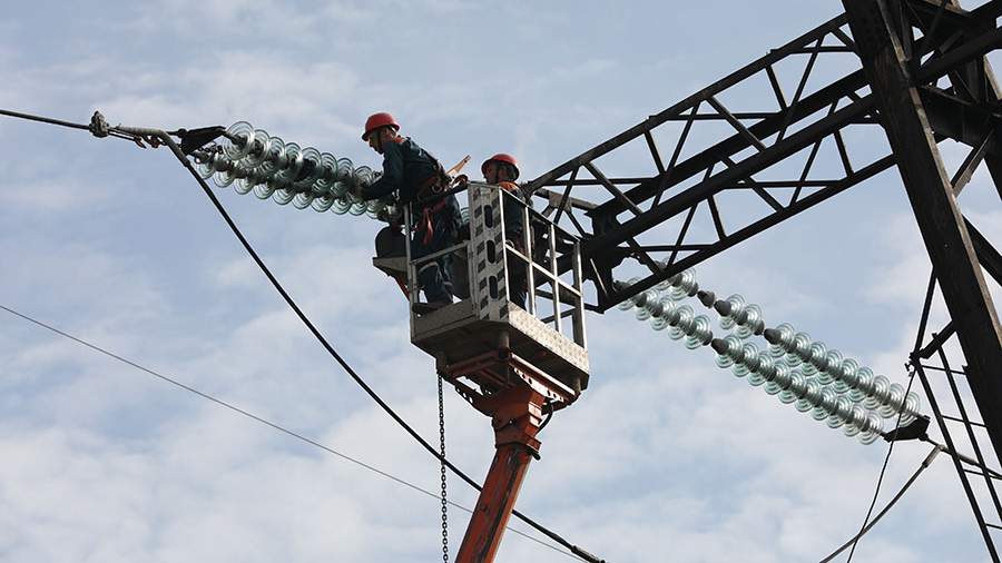 На Кубани более 5,5 тыс. человек остаются без электричества