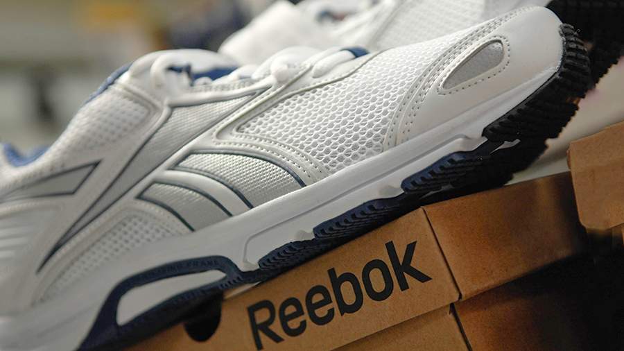 Adidas продает Reebok