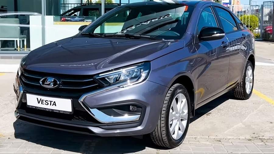 Купить б/у Lada (ВАЗ) Vesta I 1.6 MT (106 л.с.) бензин механика в Кирове: коричн