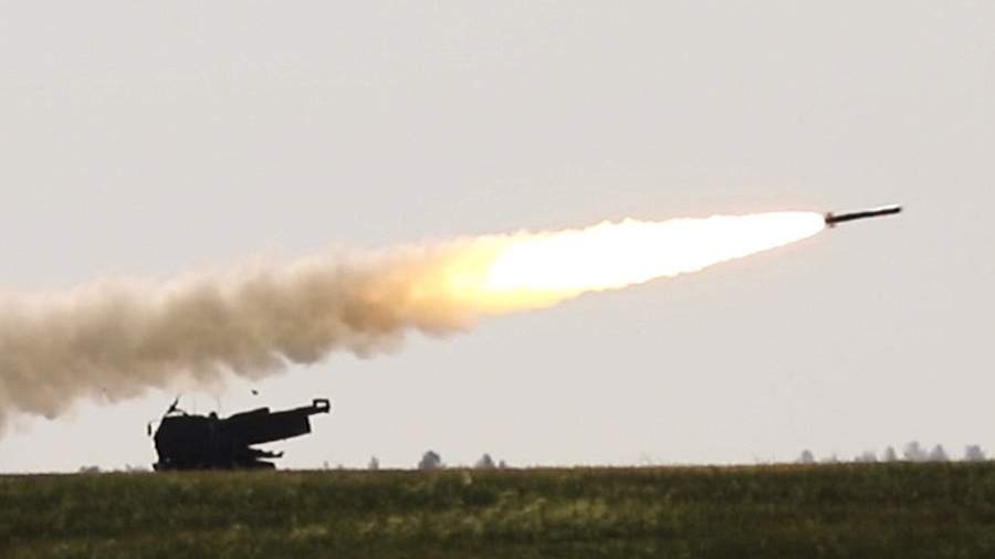 ВСУ выпустили шесть ракет HIMARS по Херсону Новости Известия 05.11.2022
