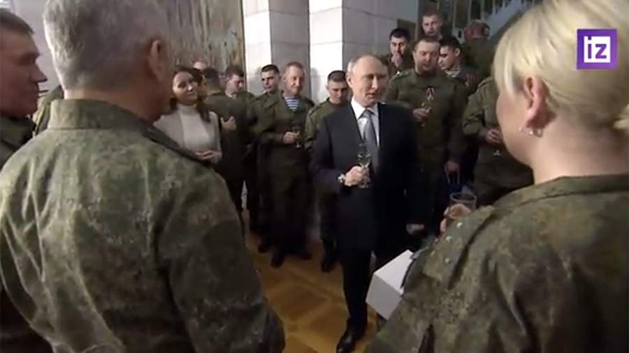 Путин вручил Суровикину орден Святого Георгия :: Новости :: ТВ Центр