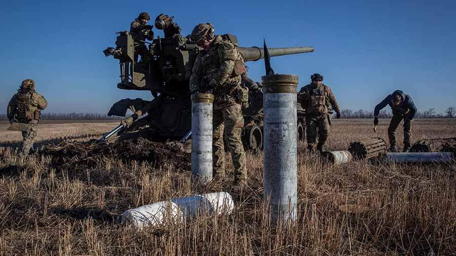 Newsweek раскрыл причину поддержки Киева Западом Новости мира Известия 29.01.202