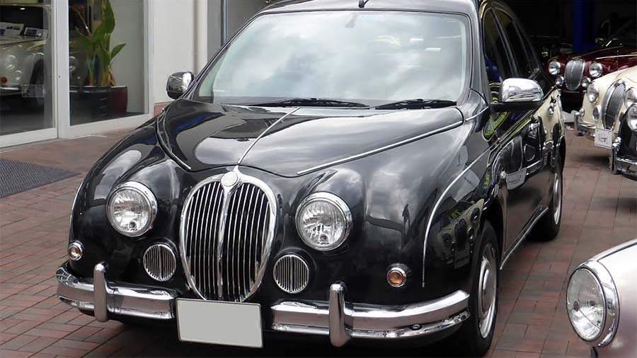 Для здоровых извращенцев: шокирующие автомобили Mitsuoka