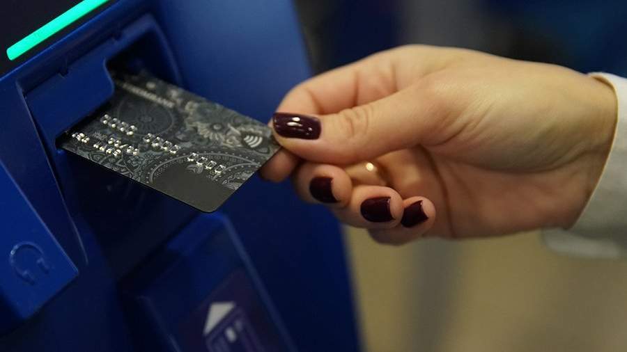 The expert called ways to avoid unnecessary spending on credit cards