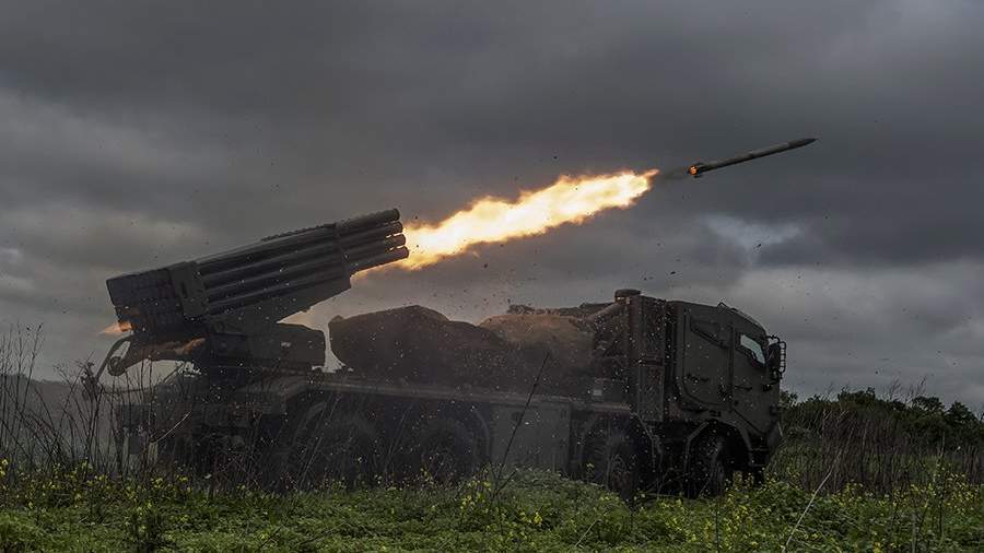 Украинские националисты выпустили три ракеты из РСЗО по Волновахе Новости Извест