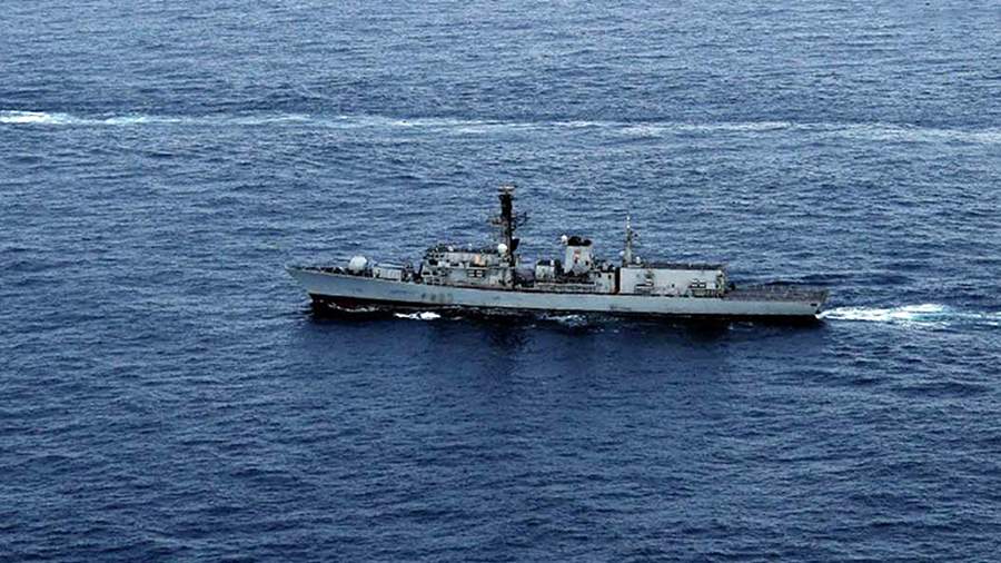 Британские ВМС сообщили о получении сигнала бедствия с судна у берегов Йемена