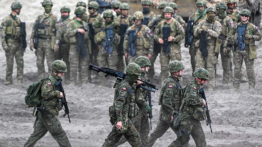 Байден: в случае вторжения России на Украину США отправят войска в соседние страны НАТО