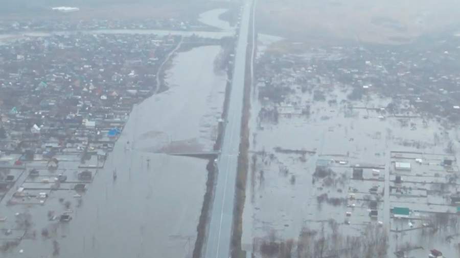 Лестница к воде