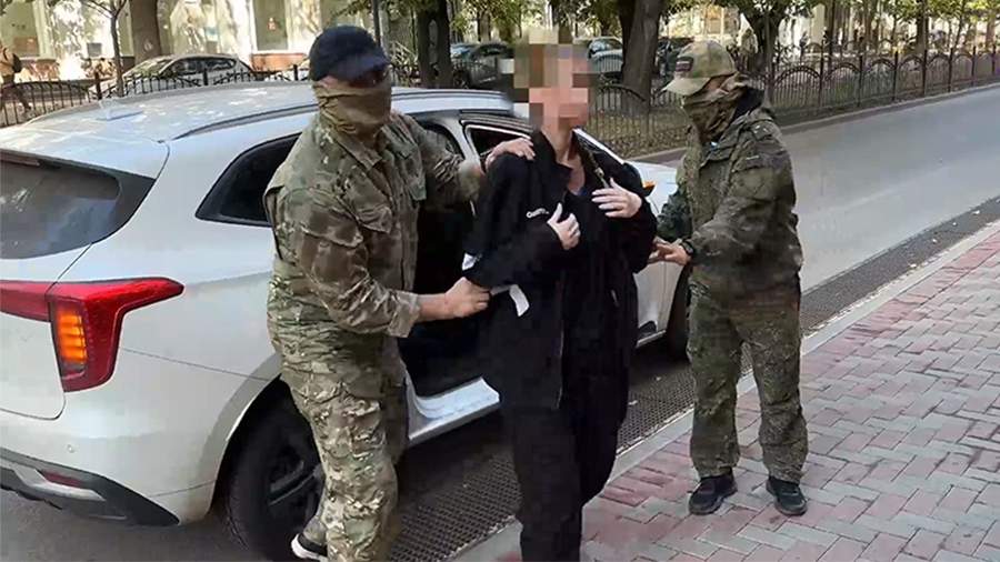 Женщина