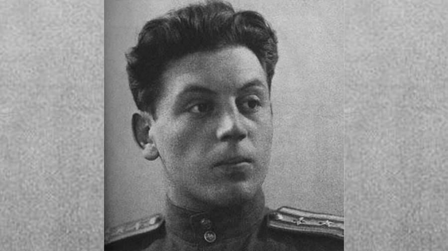Василий Иосифович Сталин — советский военный лётчик, генерал-лейтенант авиации. Младший сын Иосифа Виссарионовича Сталина, известен как покровитель спорта, создатель футбольной, хоккейной и других команд ВВС МВО
