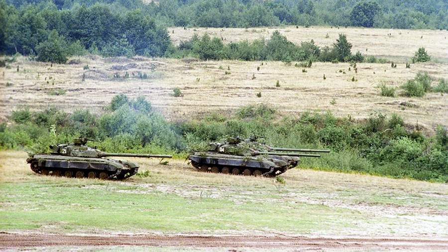 Учения войск Прикарпатского военного округа