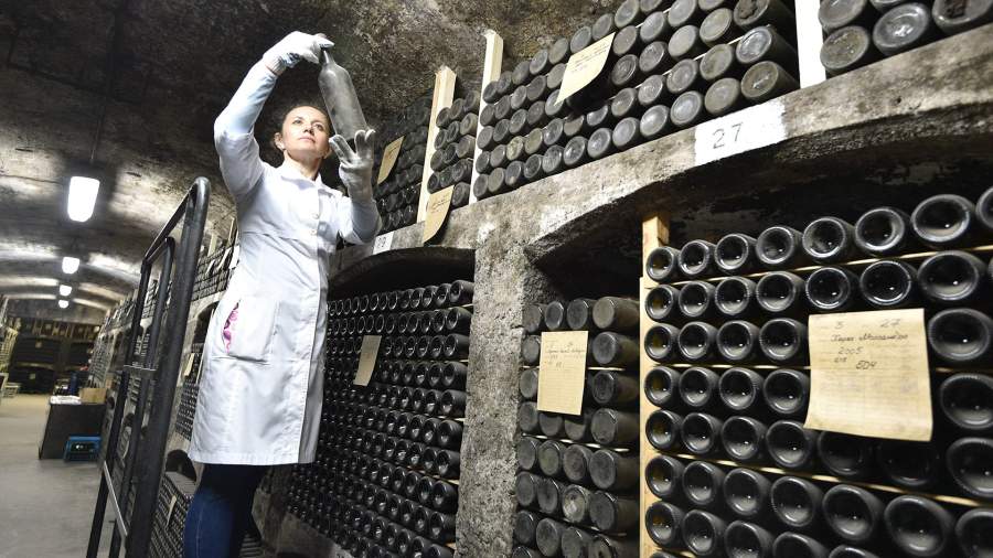 Проверка качества вызревания вина