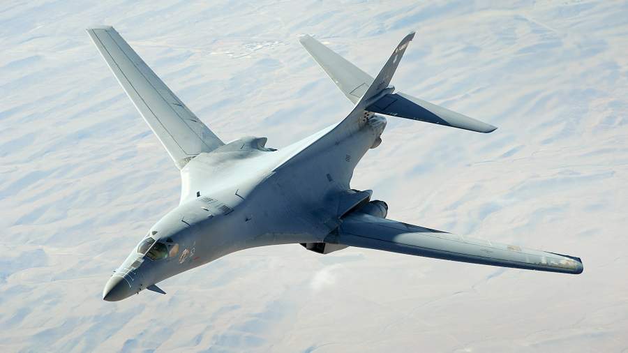 Дальний бомбардировщик B-1B