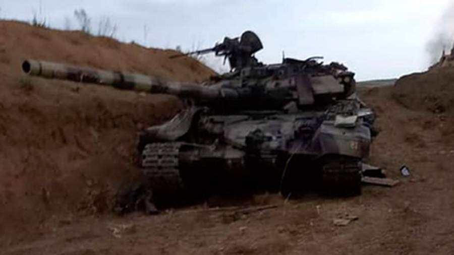 Подбитый танк Т-90С ВС Азербайджана