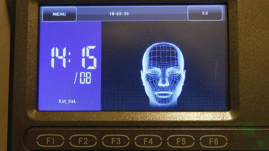 С лица списано: оплату по биометрии разрешат до конца года