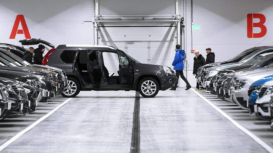 автосалон