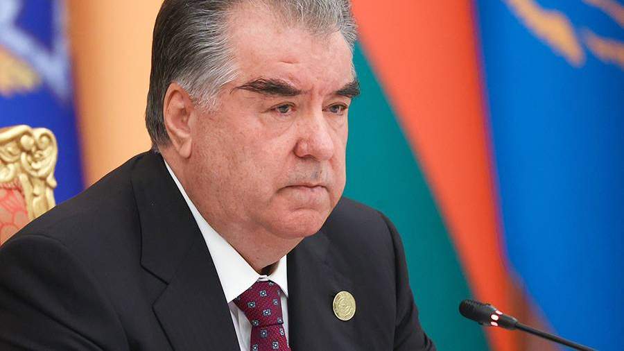 Президент Таджикистана Эмомали Рахмон во время заседания Совета коллективной безопасности Организации Договора о коллективной безопасности (ОДКБ) во Дворце Нации в Душанбе