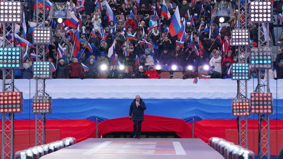 Президент РФ Владимир Путин на митинге-концерте в «Лужниках», посвященном воссоединению Крыма с Россией
