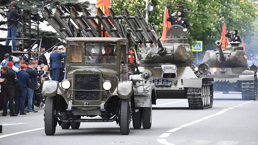 Боевая машина реактивной артиллерии БМ-13 «Катюша»