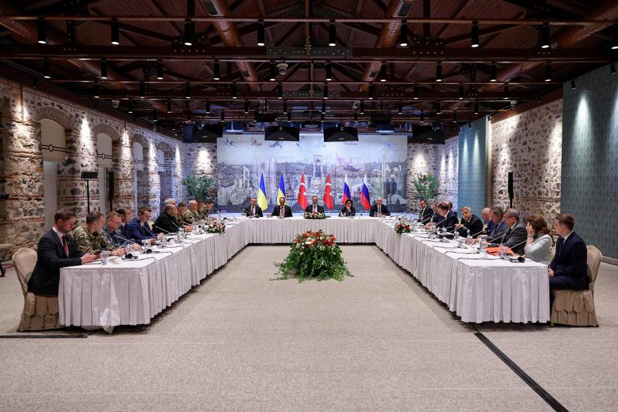 Turkish Foreign Minister Hakan Fidan chairs a meeting between Ukrainian and Russian negotiators in Istanbul, Turkey, May 16, 2025.