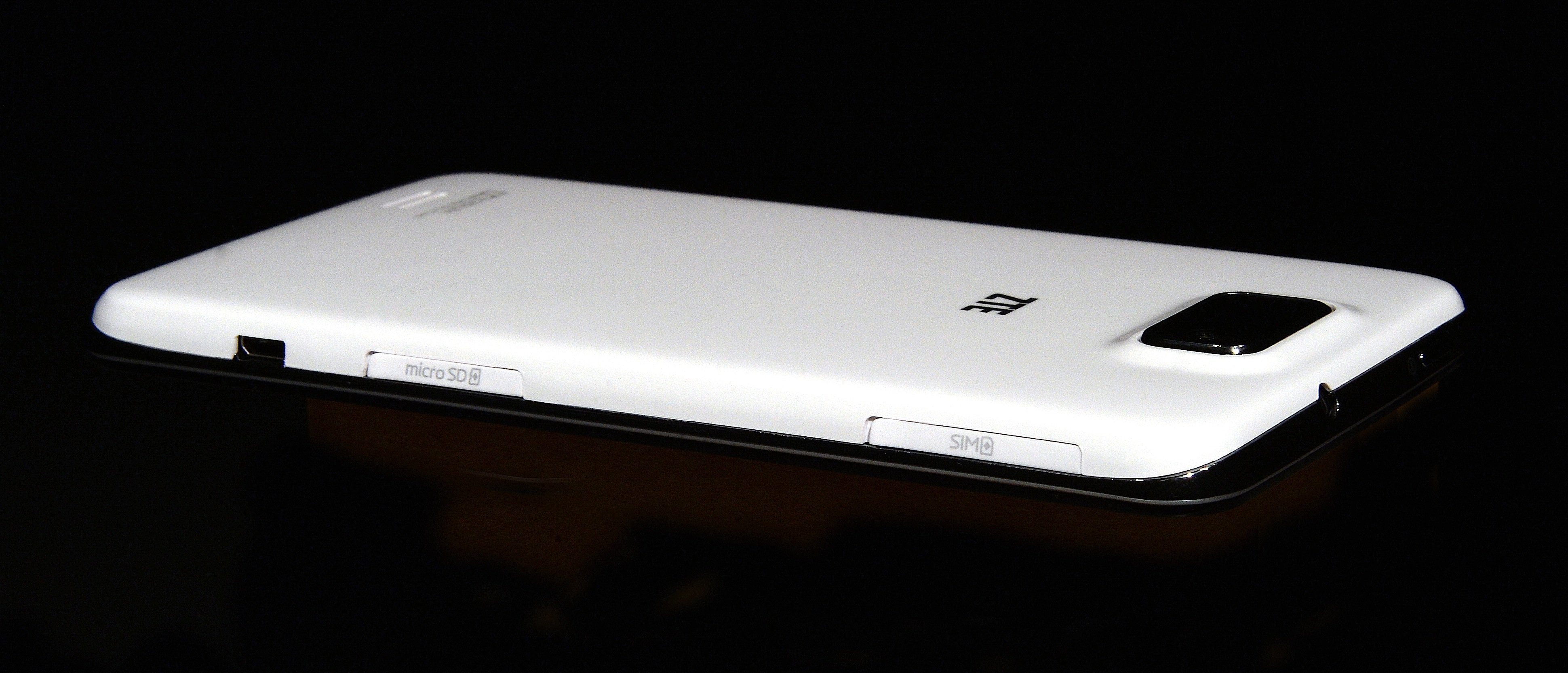 ZTE Grand Memo: китайцы играют по-крупному