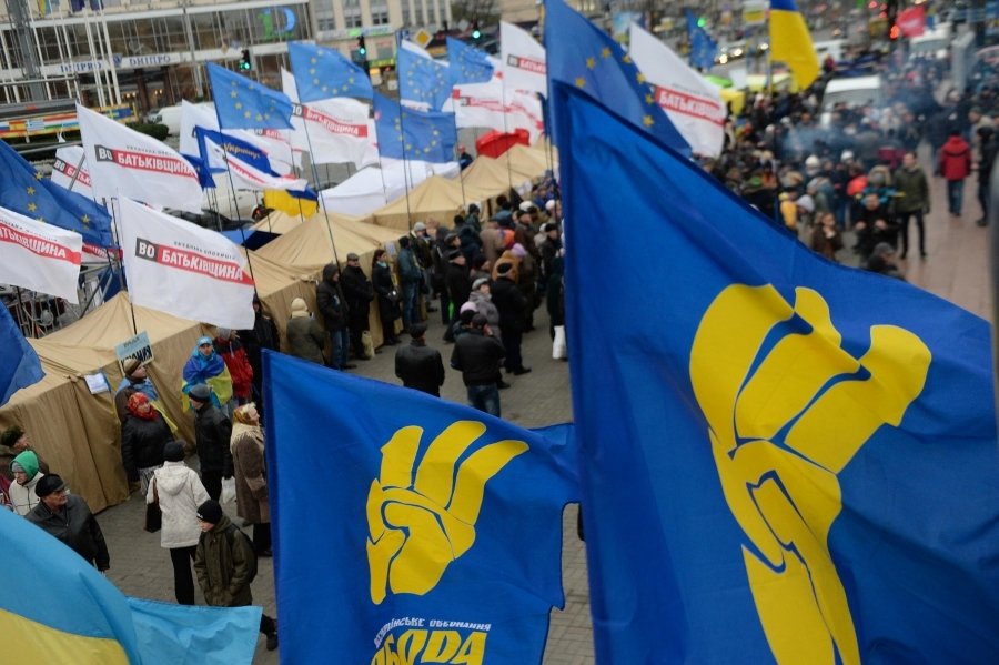 Украинская оппозиция намерена затмить старый майдан новым