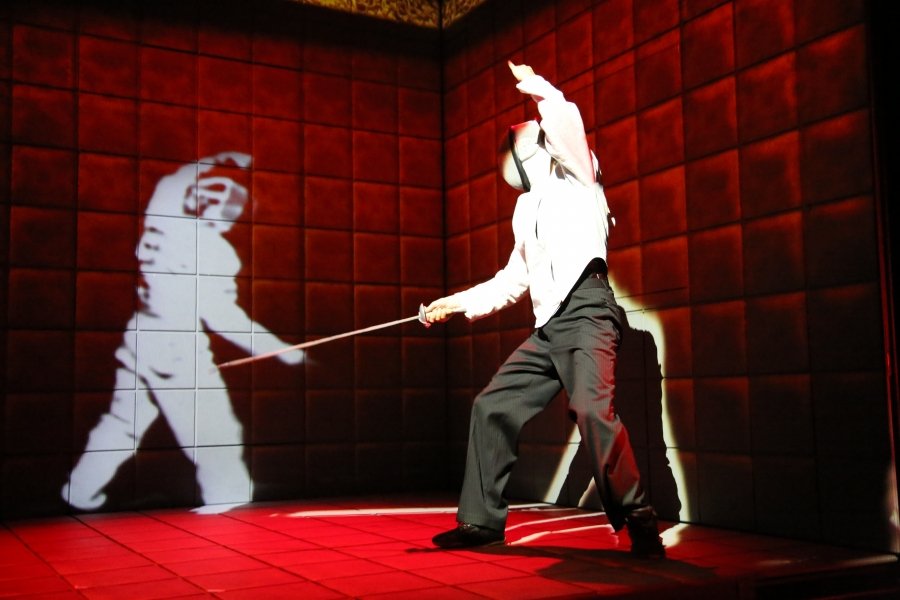 Евгений Миронов сразился сам с собой