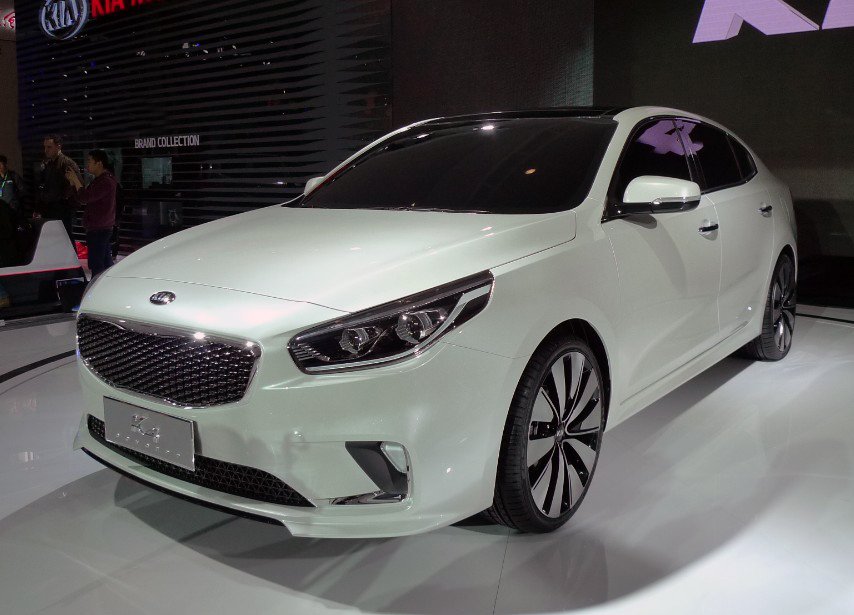 Автошоу в Пекине: мировые тренды и местные клоны