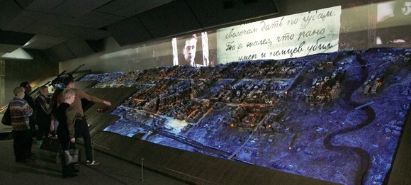 Военный Сталинград воссоздали в виде 3D-инсталляции