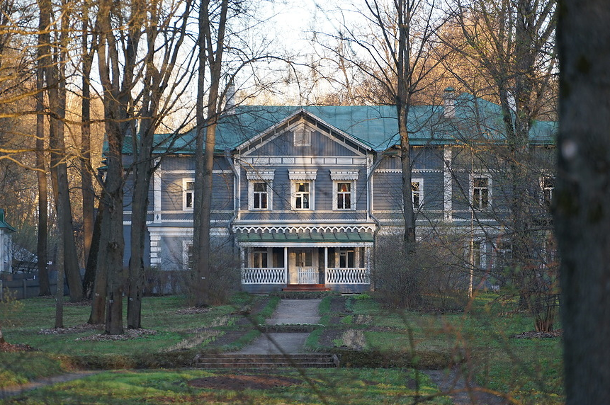 Клин город чайковского. Усадьба Майданово в Клину. Усадьба Чайковского в Клину. Усадьба Майданово - дом п. и. Чайковского. Усадьба Фроловское в Клину.