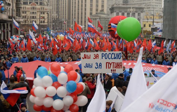 В Москве 85 тысяч человек вышли на шествие в День народного единства