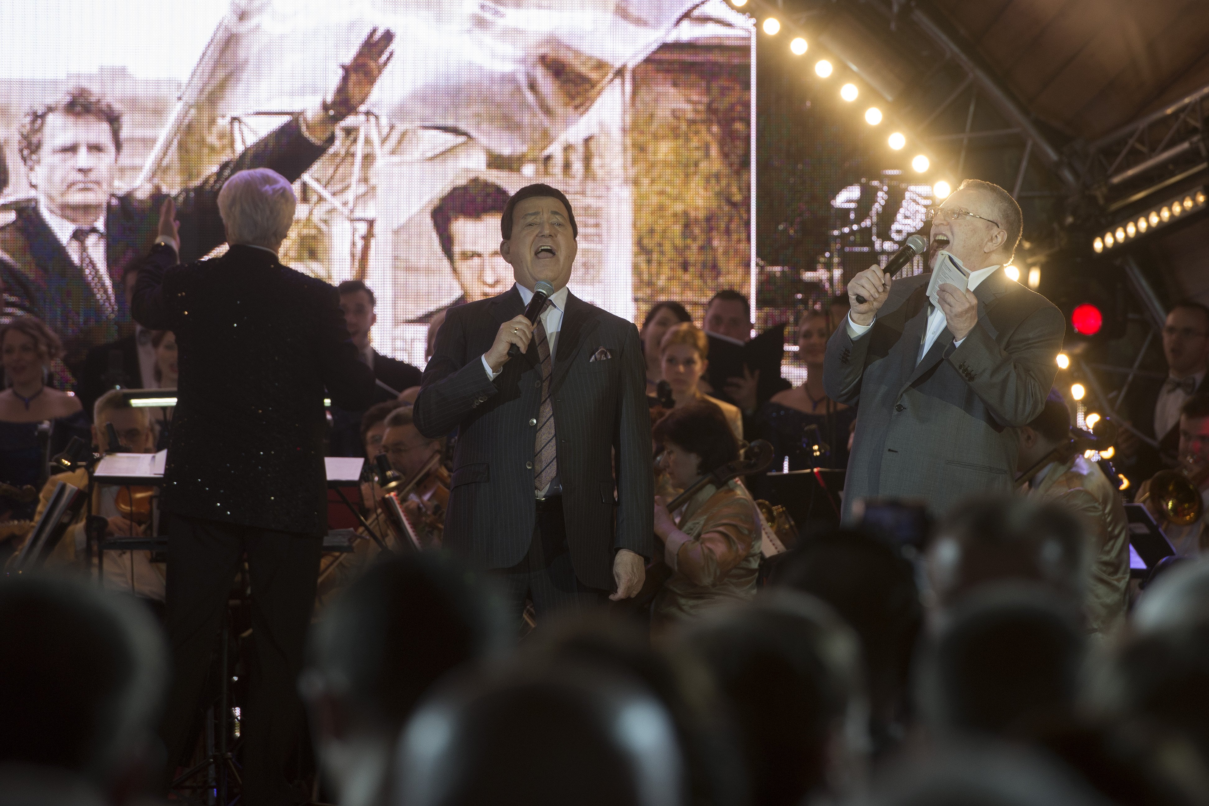 Впервые на Манеже