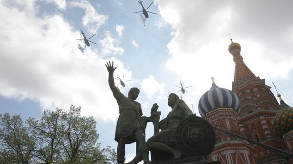 Для разгона облаков используют цемент