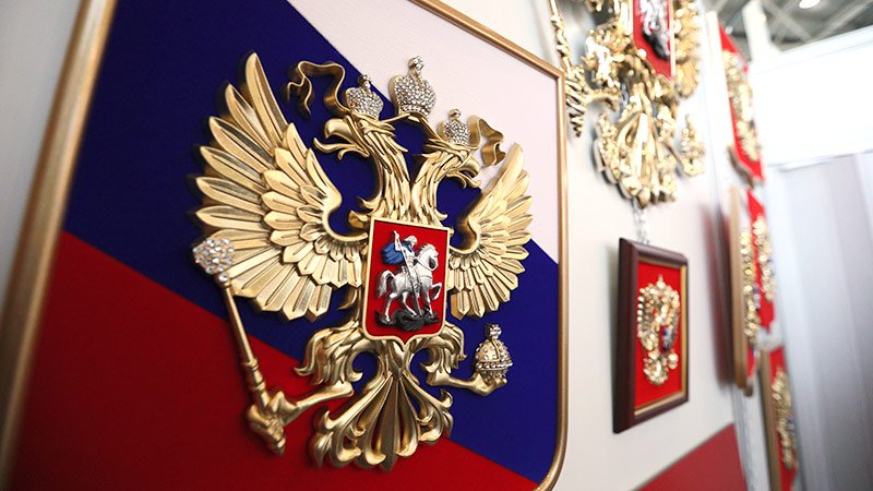 Двуглавый византийский орел вновь стал гербом России