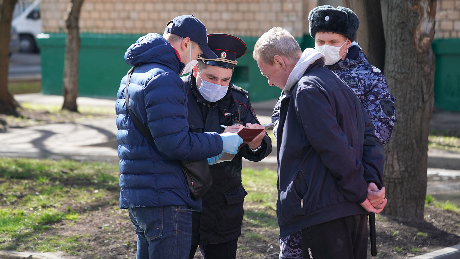 Код выхода: поможет ли Москве неделя жестких ограничений | Статьи | Известия