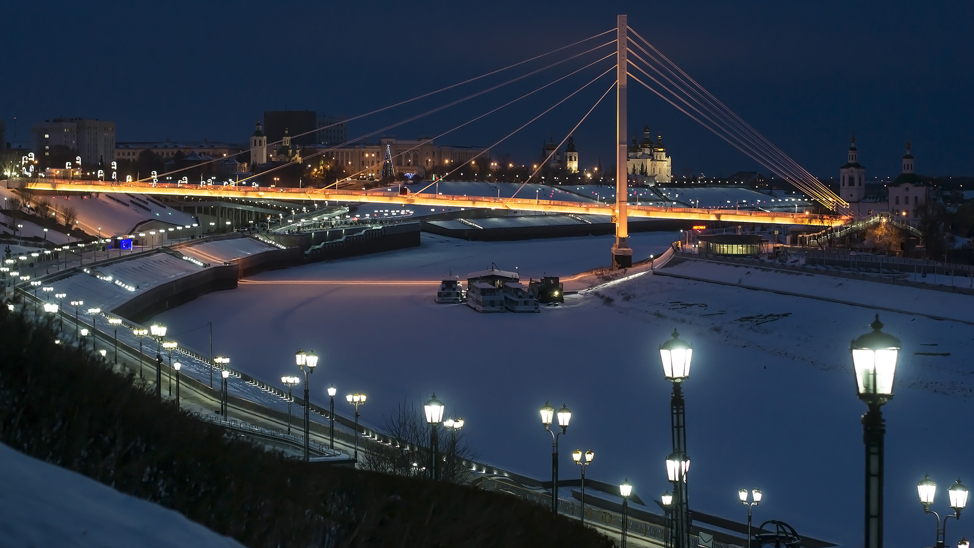 санкт петербург тюмень