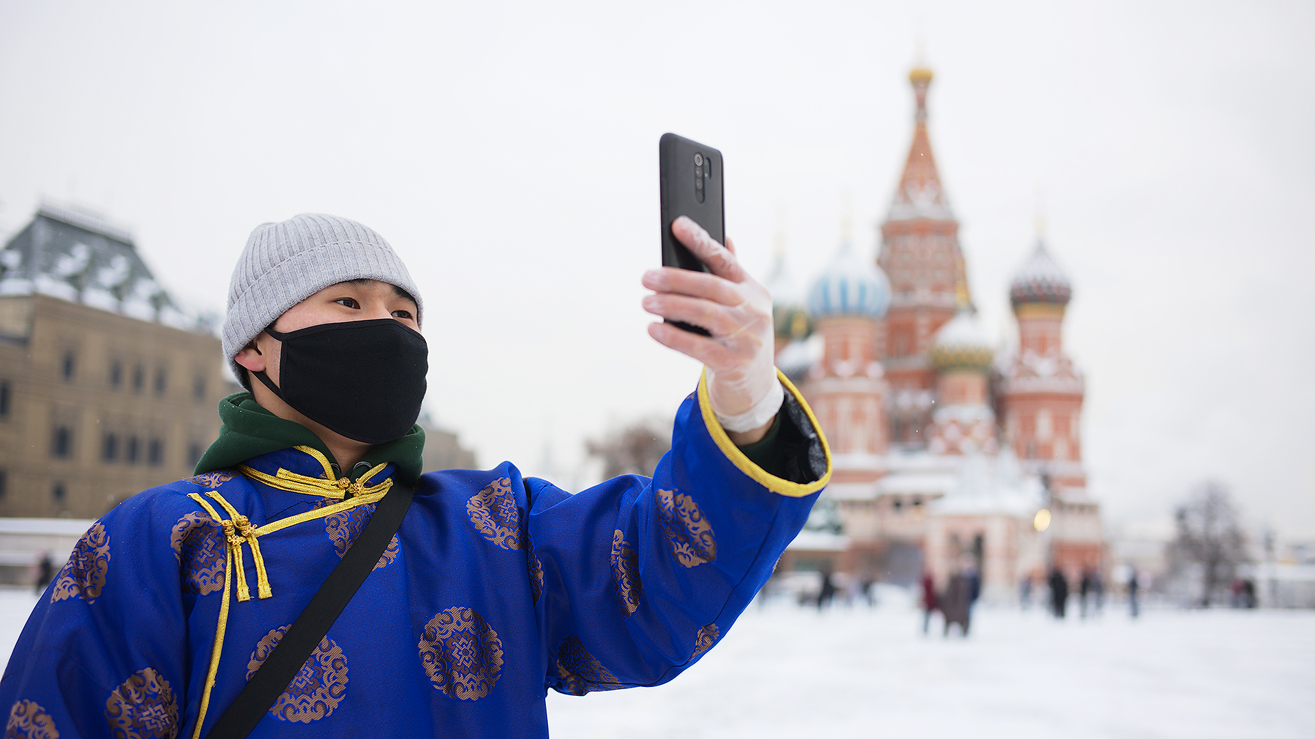 Притяжение друзей: возможно ли помочь въездному туризму | Статьи | Известия