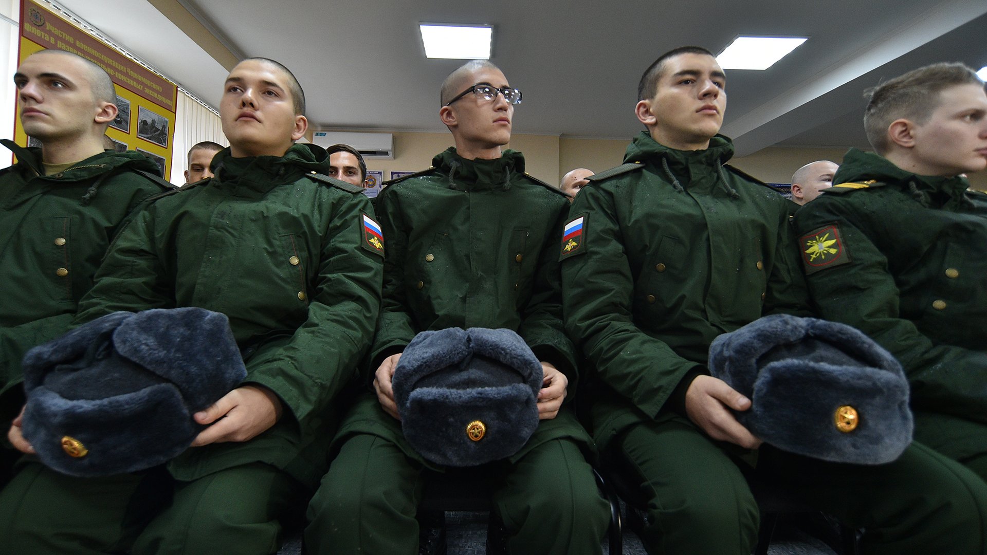Возраст призыва в армию в России: что изменится