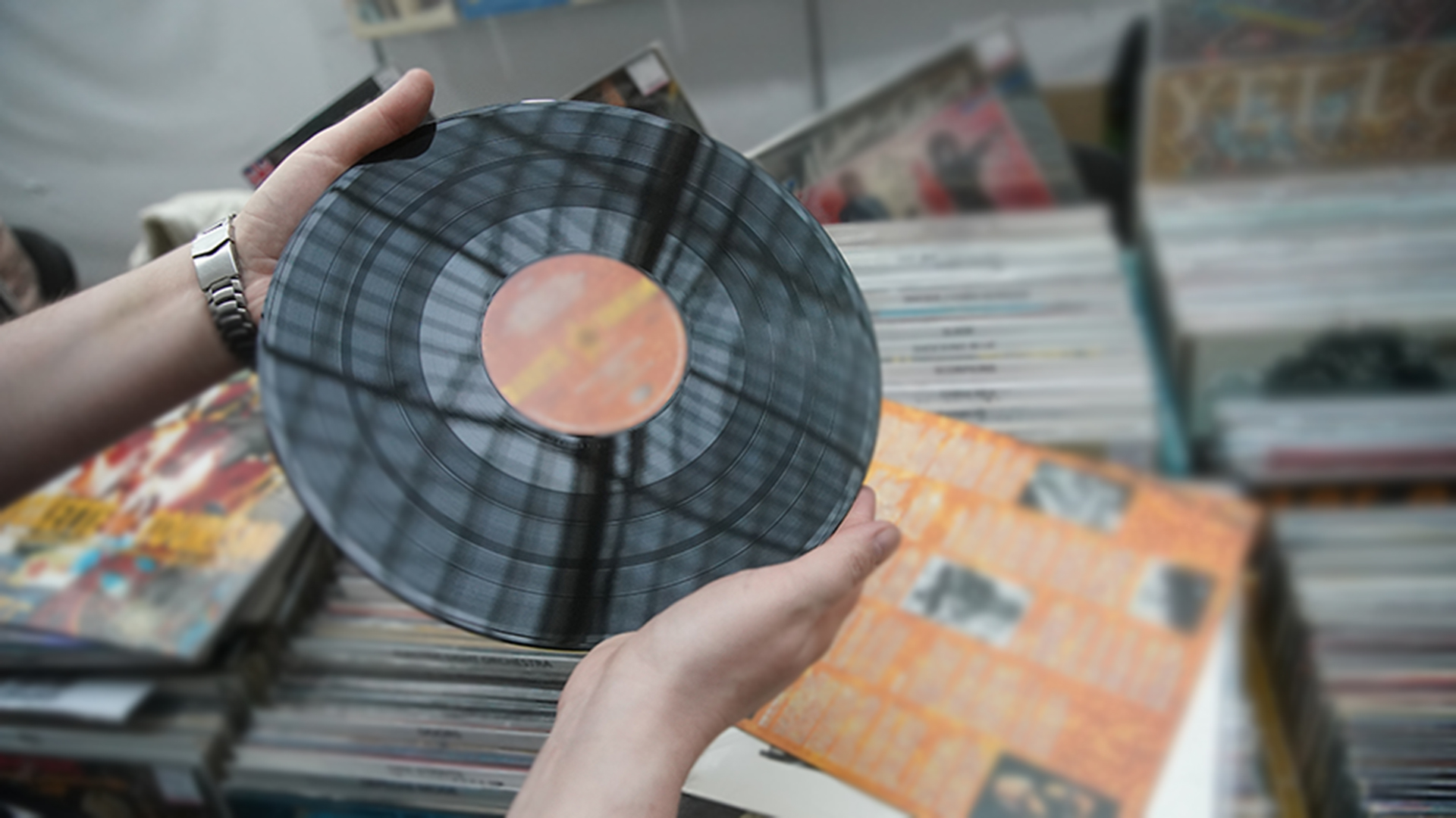 Мотай на карандаш: зачем россияне скупают ретротехнику