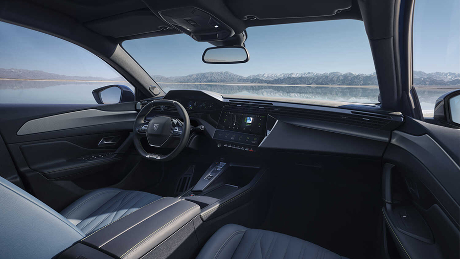 Продажи нового кроссбэка Peugeot 408X начались в России