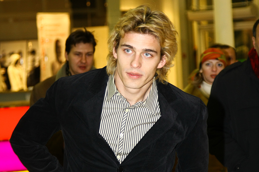 Актер Василий Степанов