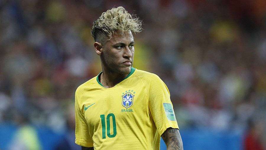 Бразильский футболист Неймар назвал причину своих симуляций