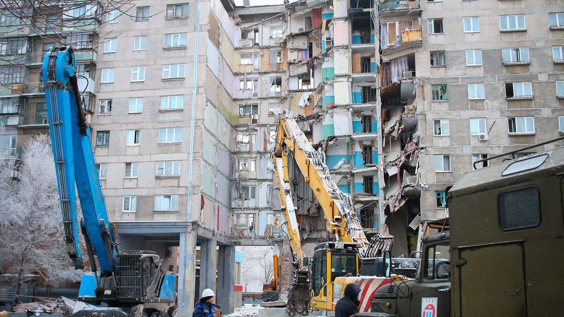 Пострадавшим при обрушении дома в Магнитогорске увеличат выплаты | Новости  общества | Известия | 06.01.2019