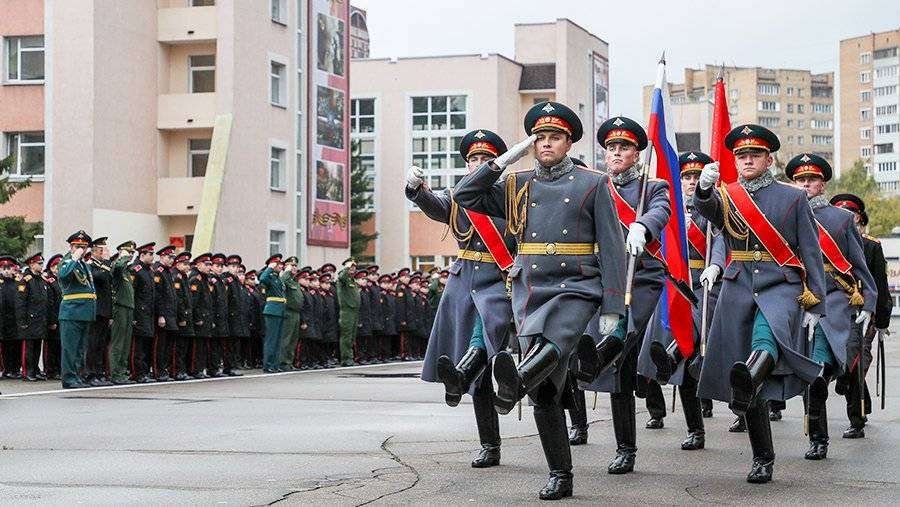 Прием документов в пятый класс стартовал в Иркутском Суворовском училище