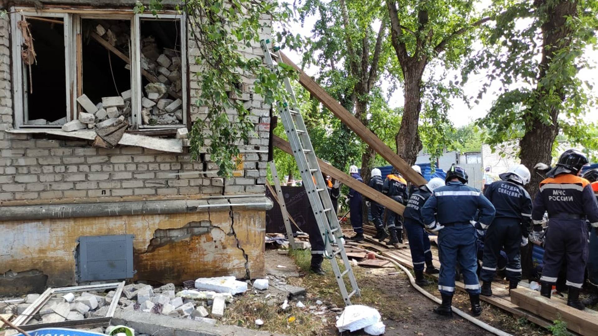 После взрыва газа в доме в Нижнем Новгороде введен локальный режим ЧС |  Новости | Известия | 02.07.2021