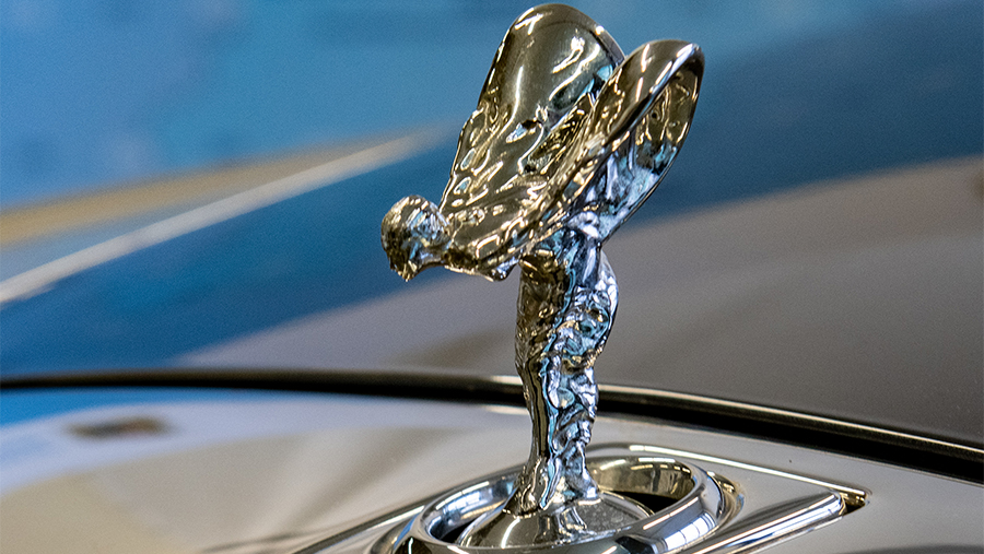 Дух экстаза на Rolls Royce Phantom