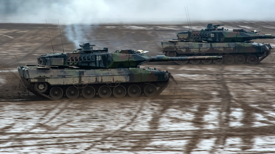 Немецкий политик предостерег ФРГ от односторонних поставок танков на Украину